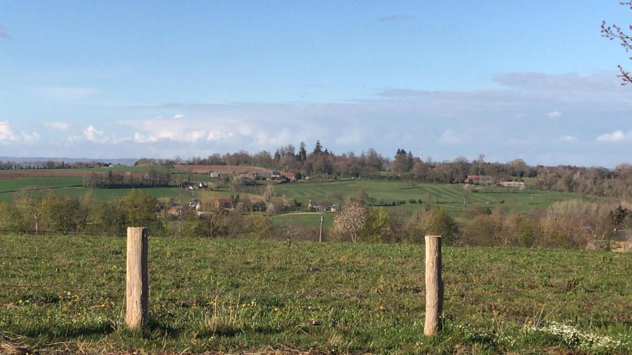 Le Jardin Des Fees Savigny-le-Vieux Exterior foto